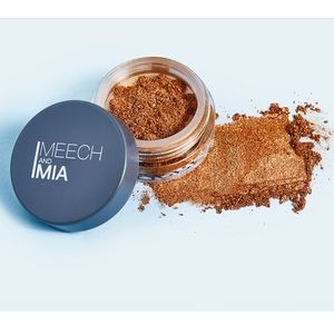 MEECH AND MIA Loose Eyeshadow in Copper BNWT!